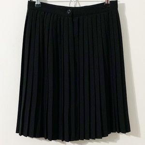 Vintage Imagio Pleated Black Midi Skirt